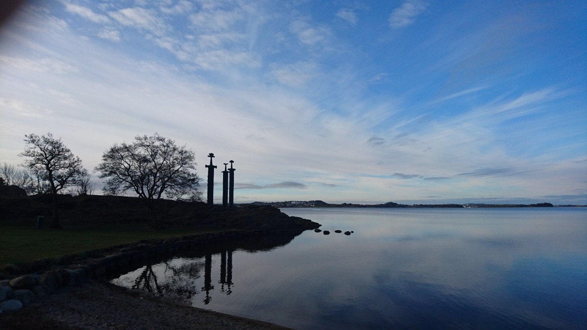 2016-04-16 Start på 200 km Brevet ved "Sverd i fjell" ved Møllebukten i Hafrsfjord.